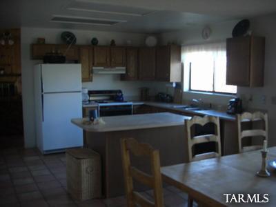 155 S Hobe Rd, Oracle, AZ 85623 photo 9