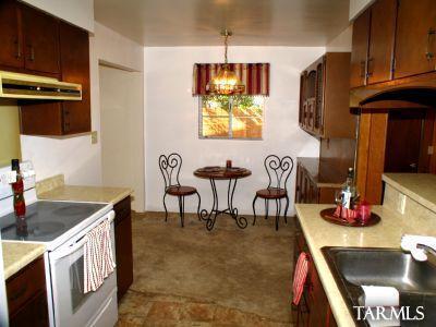 4825 E Seneca St, Tucson, AZ 85712 photo 4