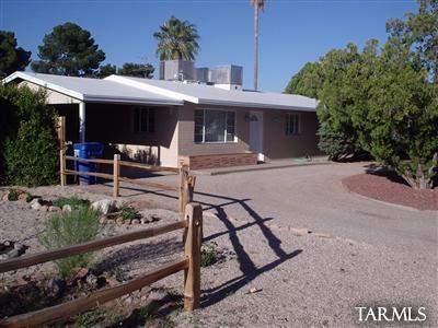 4825 E Seneca St, Tucson, AZ 85712 photo 1