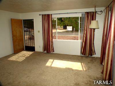 4825 E Seneca St, Tucson, AZ 85712 photo 2