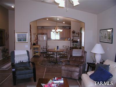 9441 E Lilly Bay Loop, Tucson, AZ 85710 photo 7