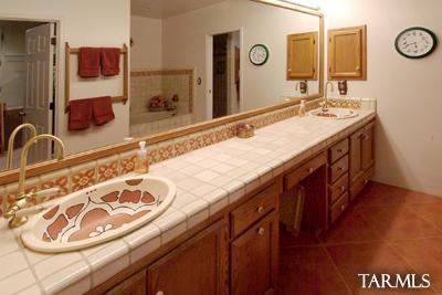 4541 N Placita Shelly, Tucson, AZ 85718 photo 9