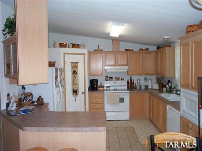 6031 E Thunder River Rd, Tucson, AZ 85706 photo 9