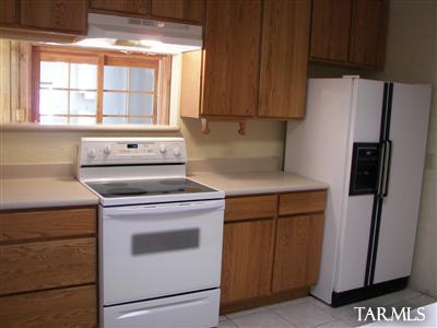6221 E 33rd St, Tucson, AZ 85711 photo 4