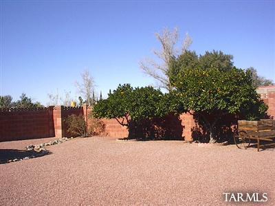 9399 E Myra Dr, Tucson, AZ 85730 photo 6