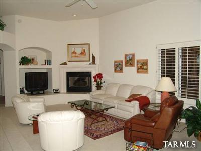 5012 E Mesa Crest Pl, Tucson, AZ 85718 photo 2