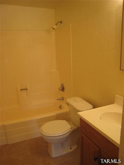 1202 E Garden Loop, Tucson, AZ 85706 photo 4