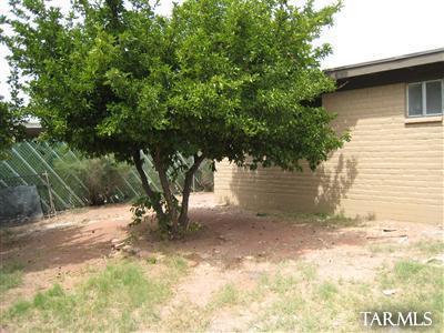 1202 E Garden Loop, Tucson, AZ 85706 photo 9