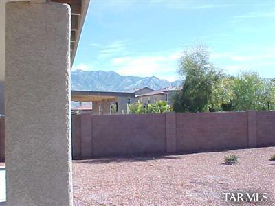 3574 E Farrier, Tucson, AZ 85739 photo 2