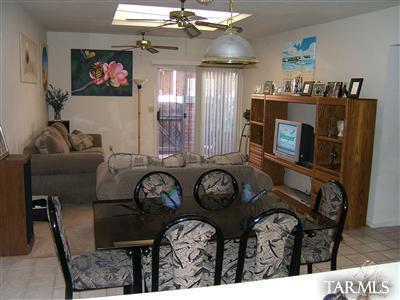 241 E Scheibe Way, Tucson, AZ 85705 photo 2