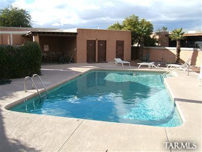 241 E Scheibe Way, Tucson, AZ 85705 photo 4