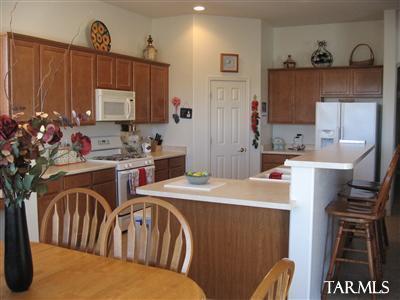 13910 E Via Valderrama, Vail, AZ 85641 photo 2