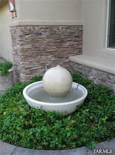 7464 E Ridge Point Rd, Tucson, AZ 85750 photo 3
