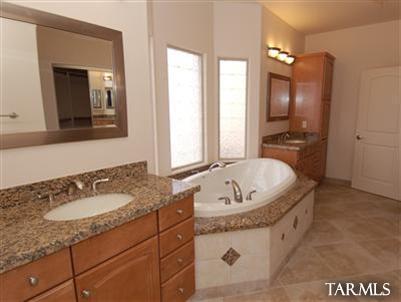 13802 S Galloping Dee Ct, Vail, AZ 85641 photo 16