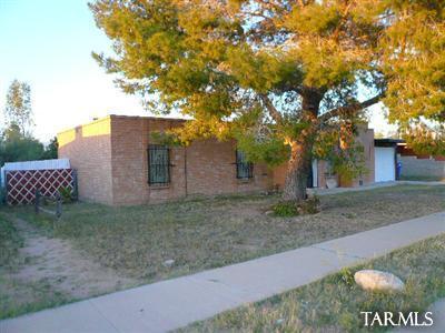 7311 E Tamara Dr, Tucson, AZ 85730 photo 2