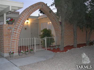 9310 E 33rd St, Tucson, AZ 85710 photo 2