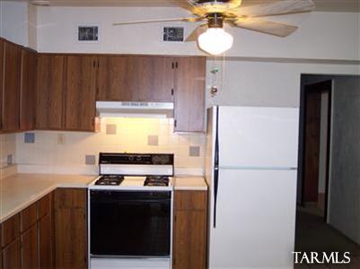 401 E Roger Rd, Tucson, AZ 85705 photo 5