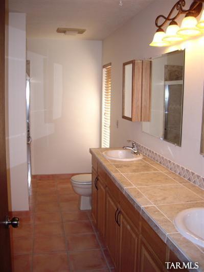 501 N Davidson Rd, Vail, AZ 85641 photo 8