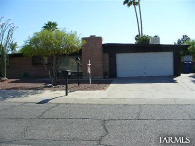 8970 E Millett Dr, Tucson, AZ 85710 photo 1