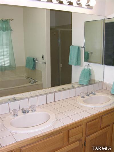 5395 E Francisco Loop, Tucson, AZ 85712 photo 6