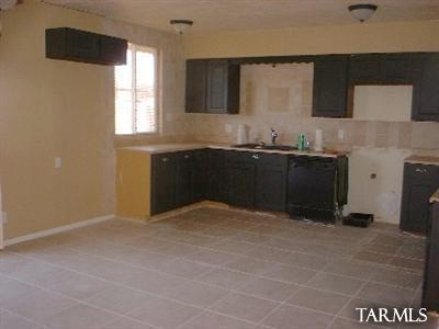 794 E Whiskey Rd, Pomerene, AZ 85627 photo 2