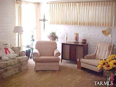 8341 E Beverly St, Tucson, AZ 85710 photo 2
