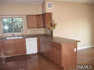3832 E Hampton St, Tucson, AZ 85716 photo 4