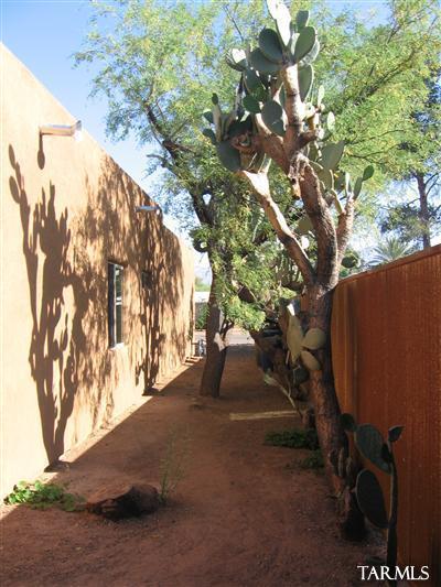 3832 E Hampton St, Tucson, AZ 85716 photo 8