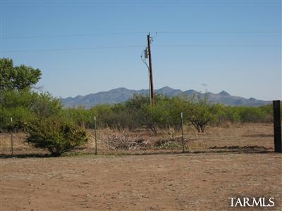 9148 E Uncle Curtis Ln, Pearce, AZ 85625 photo 3