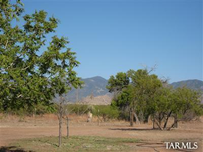 9148 E Uncle Curtis Ln, Pearce, AZ 85625 photo 2