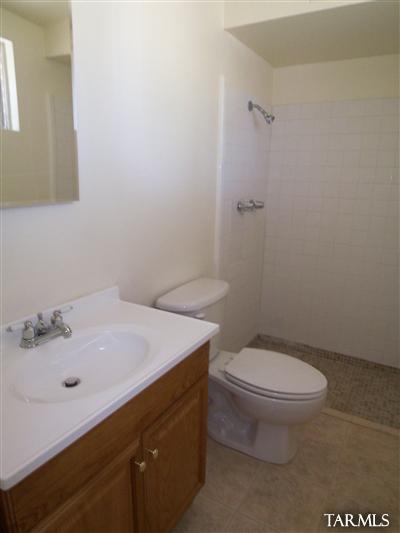 7236 Eli Dr, Tucson, AZ 85710 photo 9