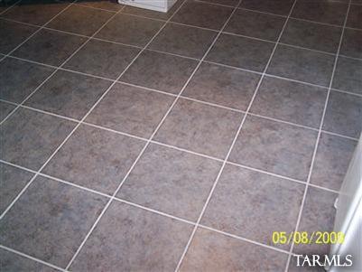 6766 E Hawk Dr, Tucson, AZ 85730 photo 3