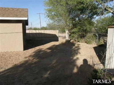 646 W Post Rd, Benson, AZ 85602 photo 2
