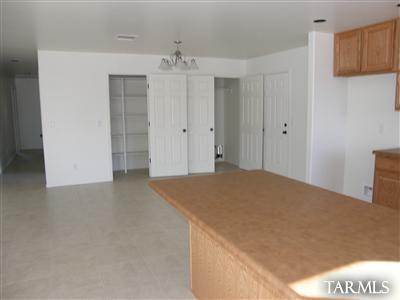646 W Post Rd, Benson, AZ 85602 photo 5