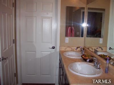 7443 E Fair Meadows Lp E, Tucson, AZ 85706 photo 5
