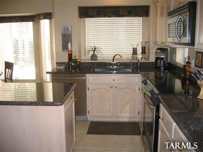 1520 E Grimaldi Pl, Tucson, AZ 85737 photo 6