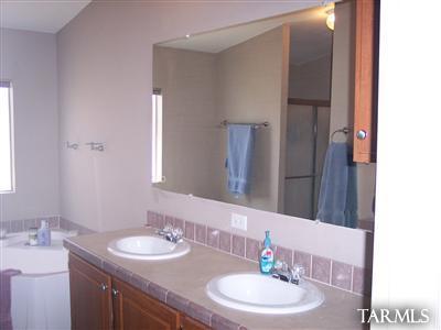 6384 E Raven Run Loop, Tucson, AZ 85706 photo 11