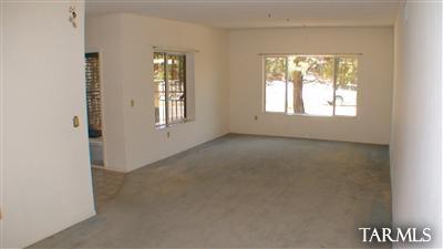 8220 E Oneida Pl, Tucson, AZ 85715 photo 4