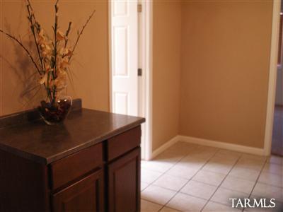 2908 E Beverly Dr, Tucson, AZ 85716 photo 9