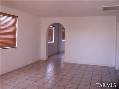 2908 E Beverly Dr, Tucson, AZ 85716 photo 7
