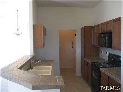 2024 E River Rd #202, Tucson, AZ 85718 photo 8