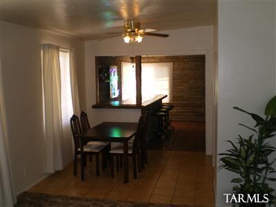 6261 E Sylvane St, Tucson, AZ 85711 photo 2