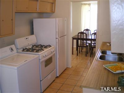 6261 E Sylvane St, Tucson, AZ 85711 photo 5
