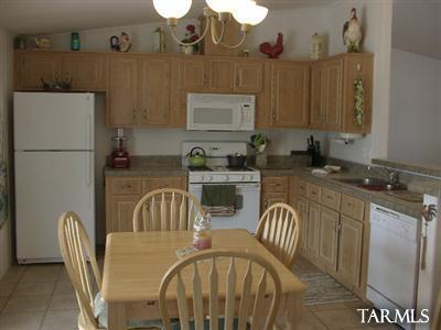 1209 E Morris Ln, Benson, AZ 85602 photo 9