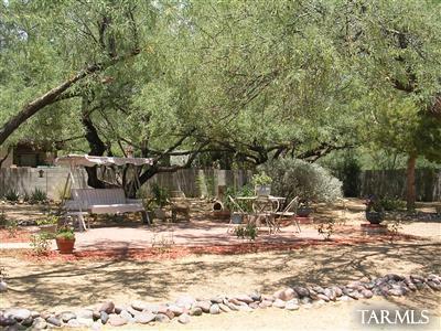 9447 E Walnut Tree Cir, Tucson, AZ 85749 photo 15