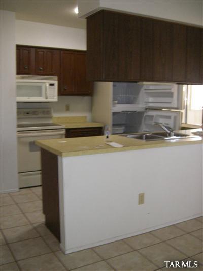 7501 E 25th St, Tucson, AZ 85710 photo 3