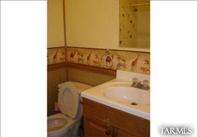 2320 E Warwick, Tucson, AZ 85713 photo 3