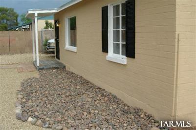 210 E Linden St, Tucson, AZ 85705 photo 3