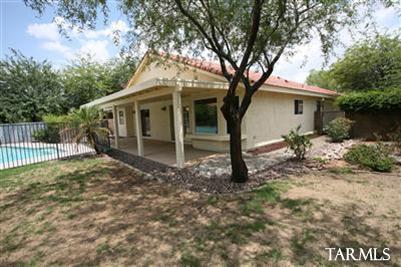 9159 E Sugarberry Pl, Tucson, AZ 85747 photo 2