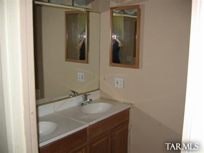 3655 E 33rd St, Tucson, AZ 85713 photo 5